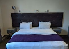 Mini Executive Room 1