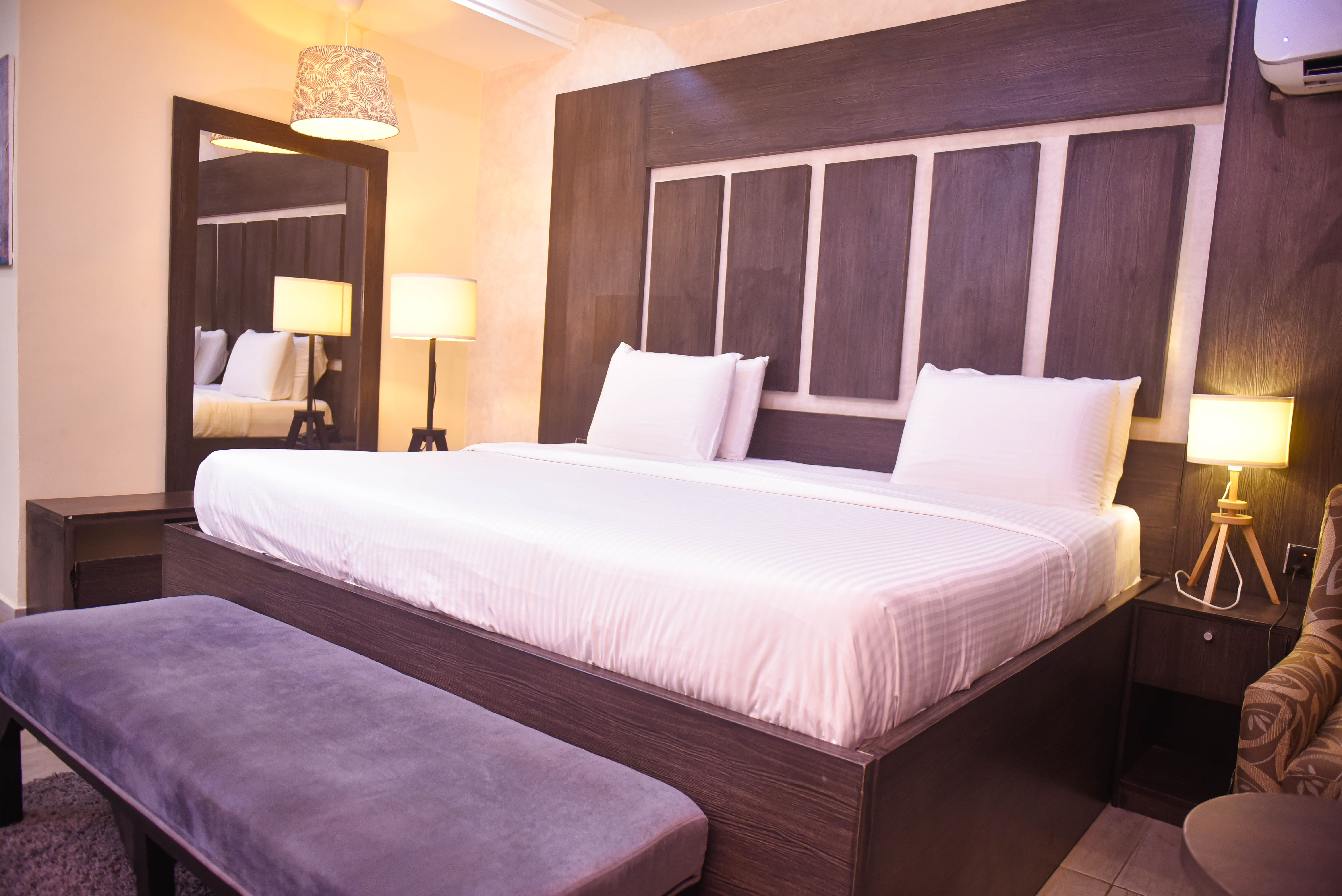 Deluxe Room 1