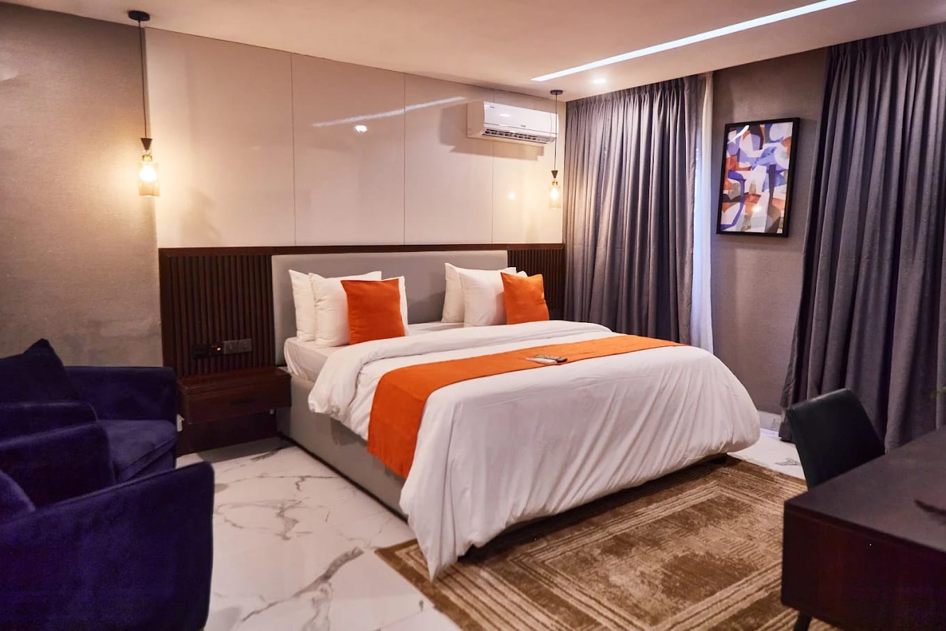 Luxury Room 1