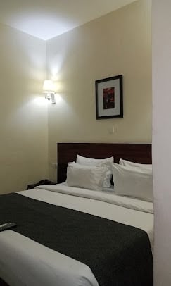 Residency Executive Deluxe 1