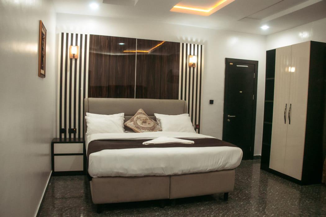 Deluxe Room 1