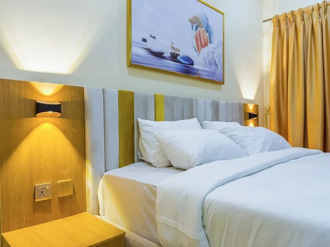 Suite One 1