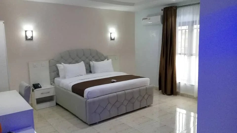 Executive Room 1