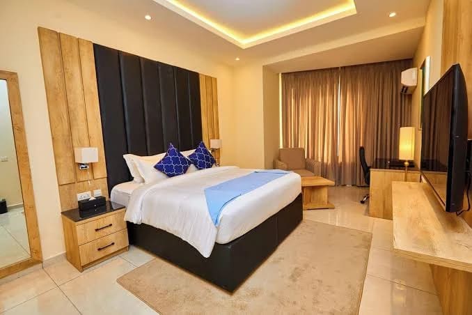 Executive Room 1