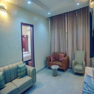 SUITES 1
