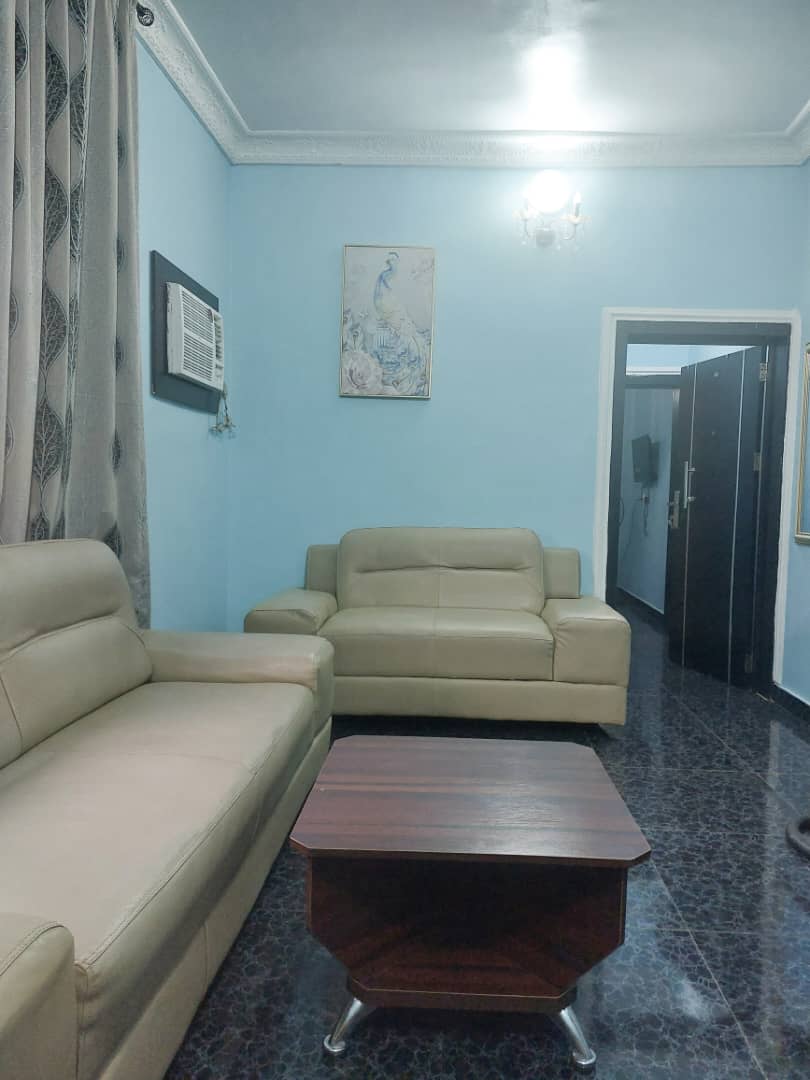 Meeting Lounge 1