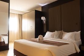 Executive Suite 1