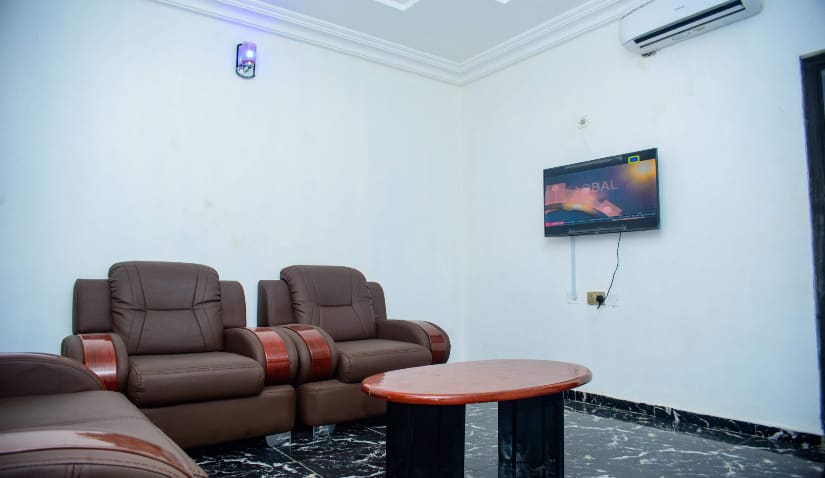 Premium Suite 1