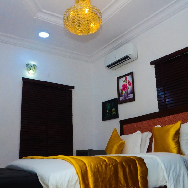 Deluxe Room 1