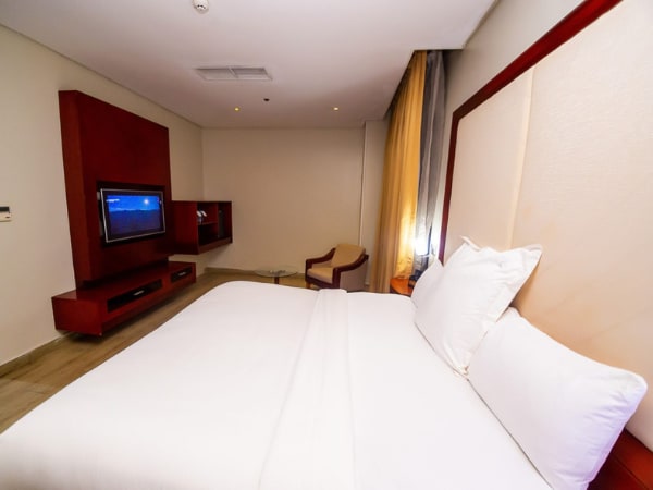 Executive Suite (Copy) 1
