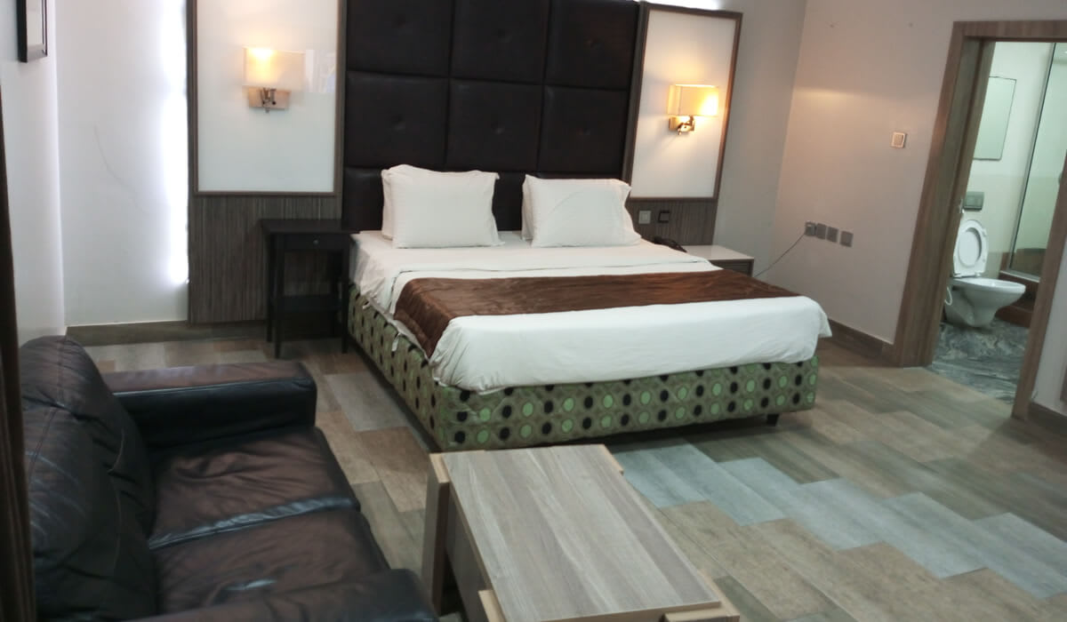 Executive Royal 1