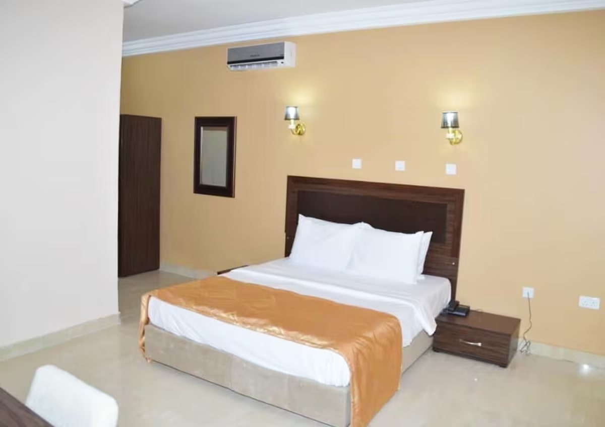 King Suite 1