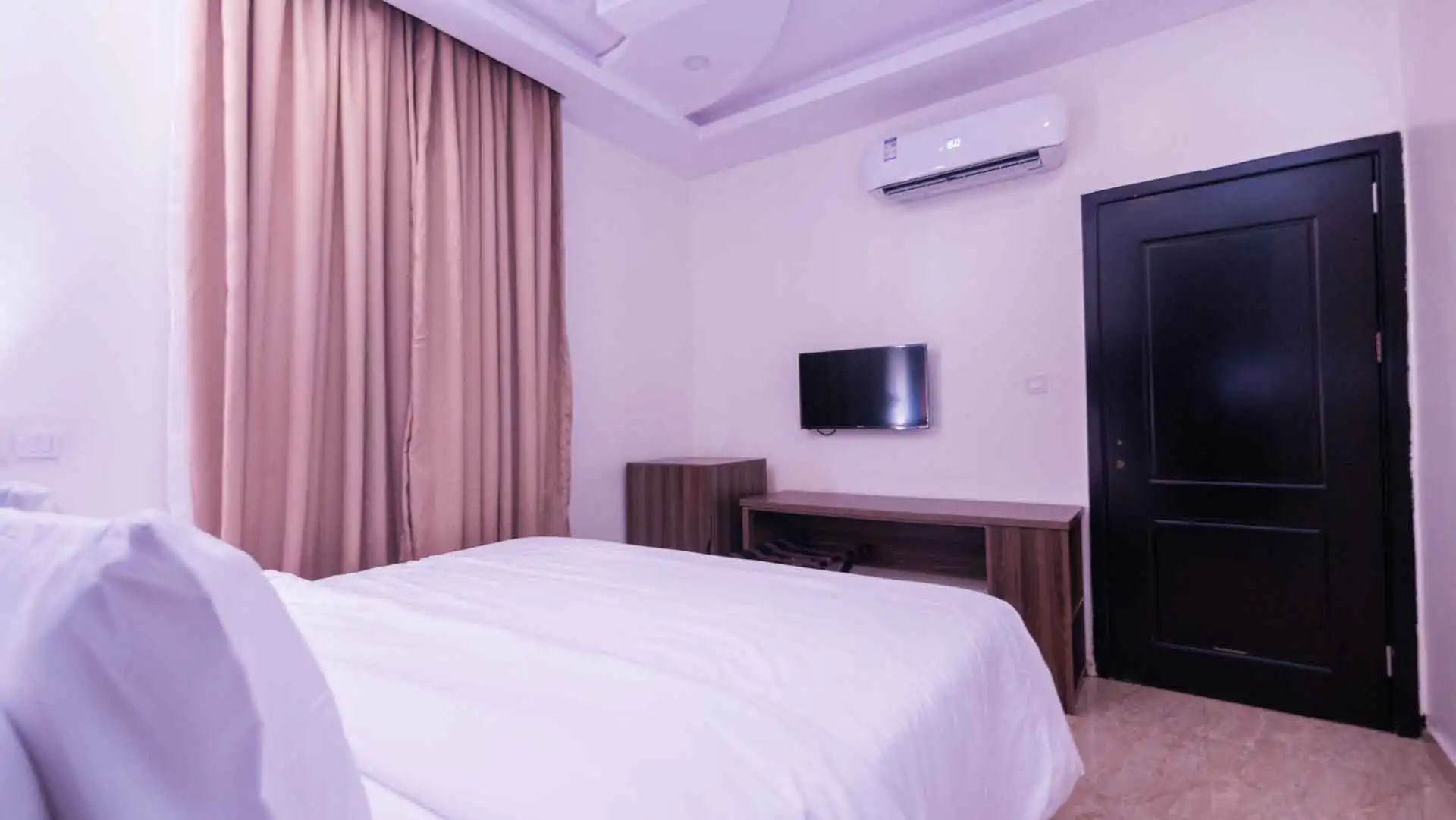 Executive Room 1