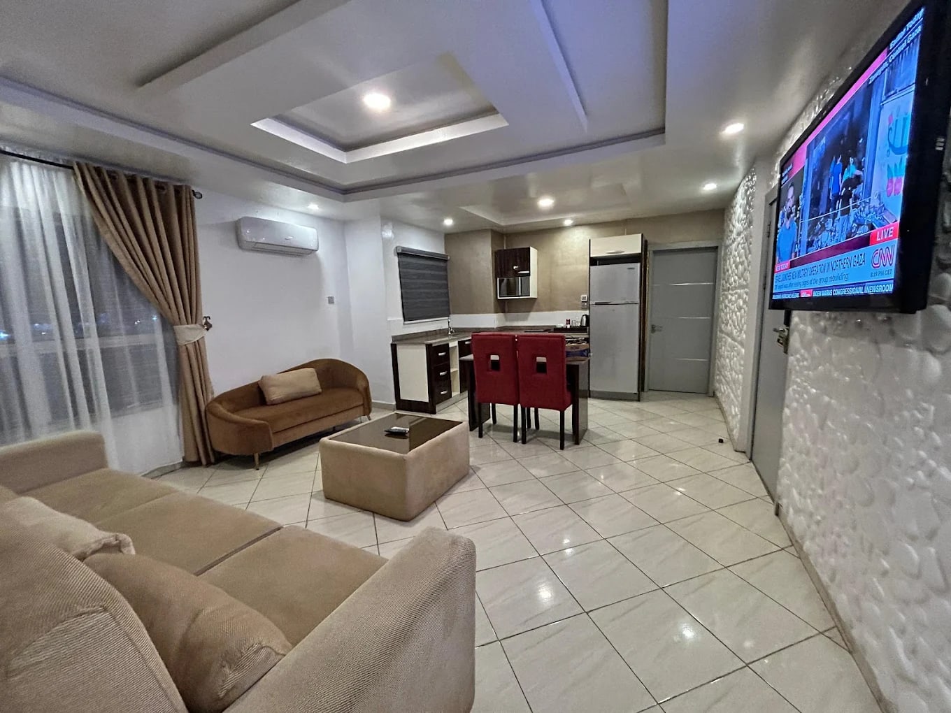 Luxury Room 1