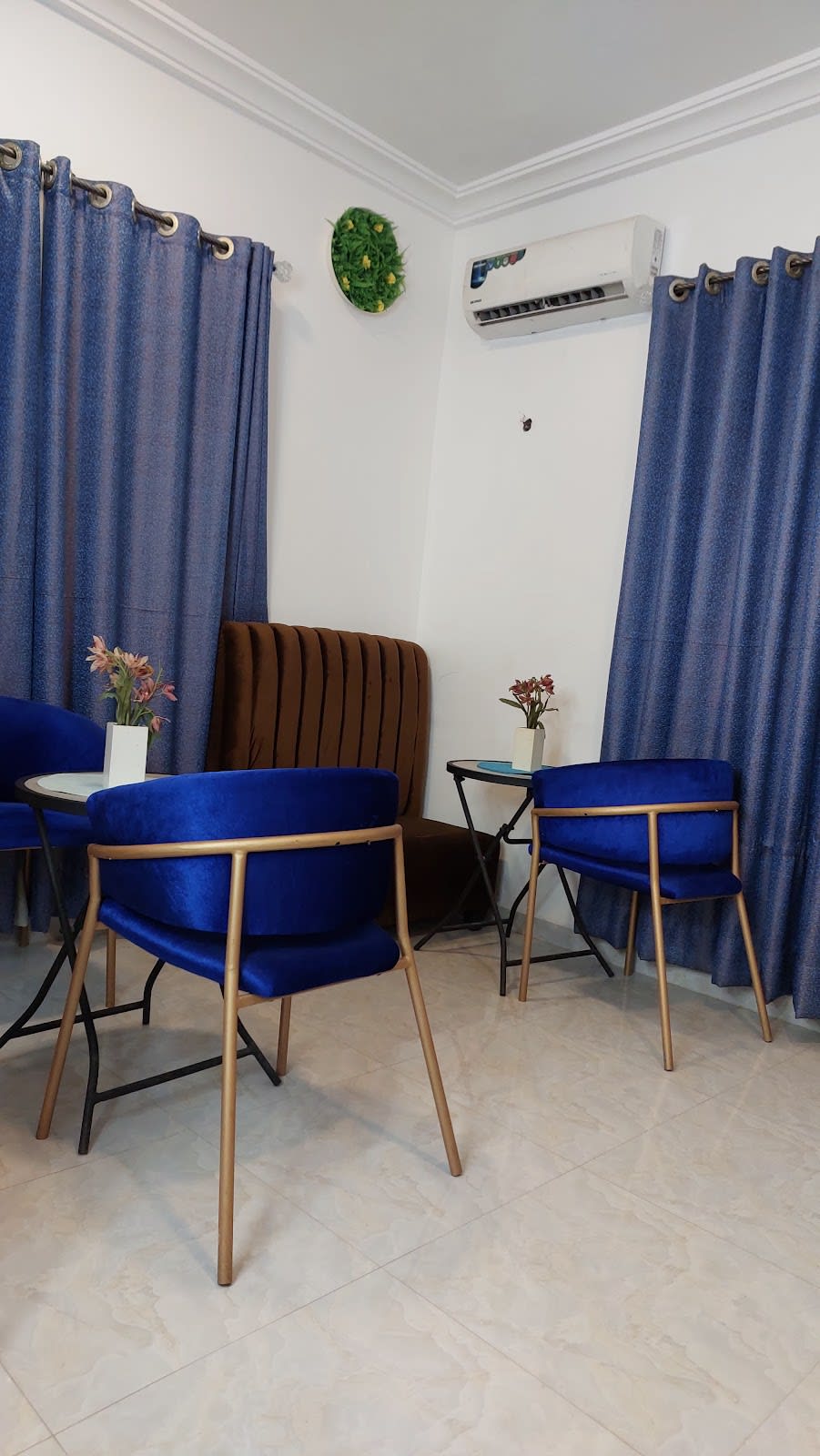 Deluxe Room 1