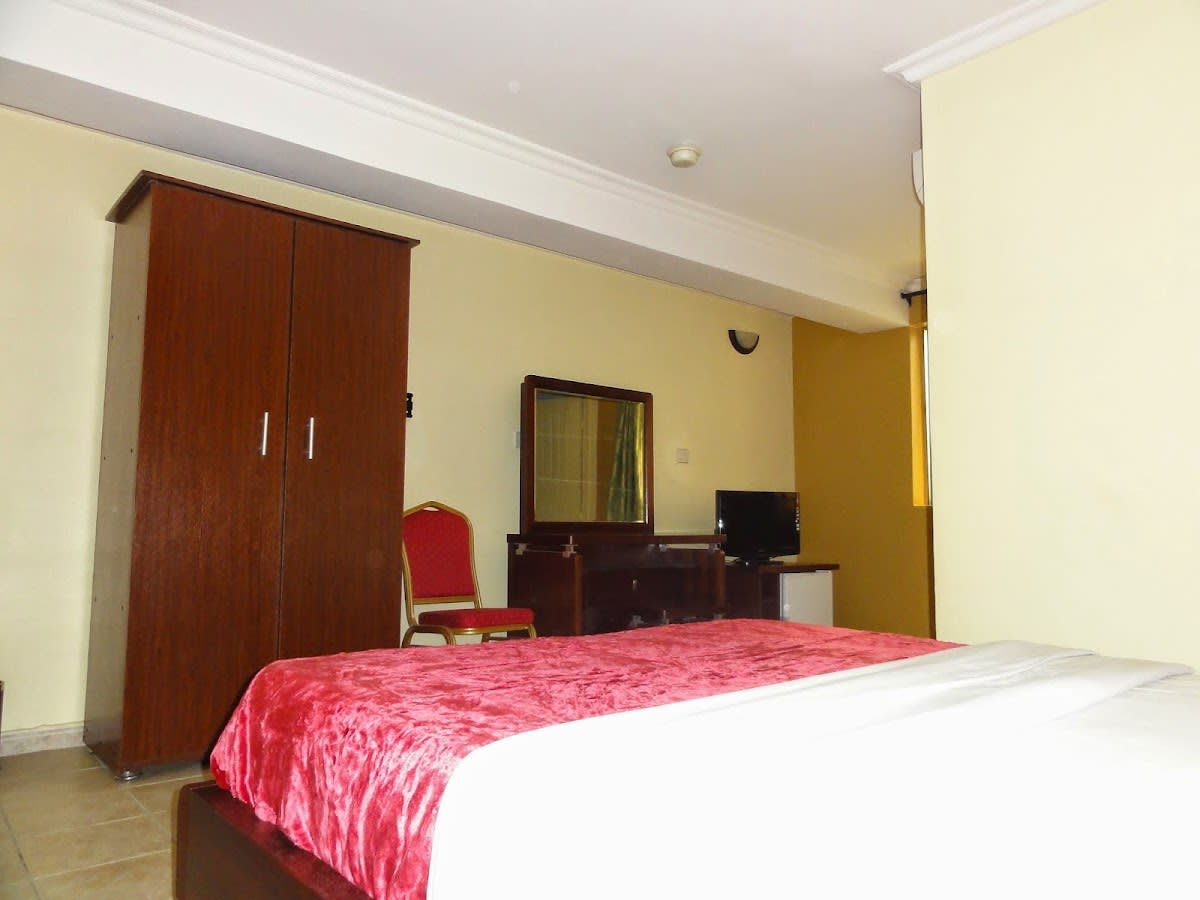 Traveller Room 1