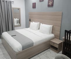 Traditional Standard 1