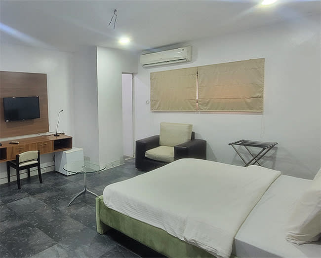 Executive Room 1