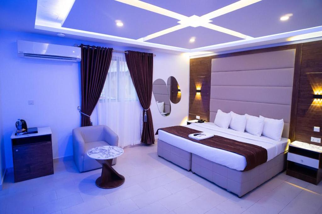 Junior Suite 1