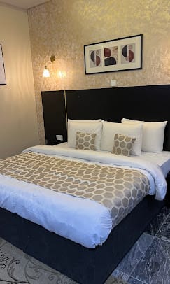 Executive Suite 1