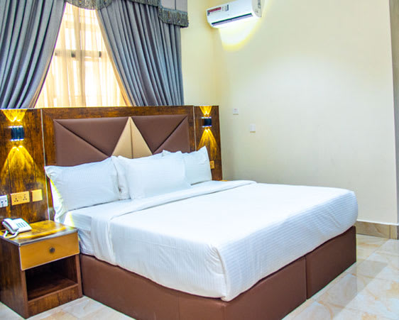 Executive Suite 1