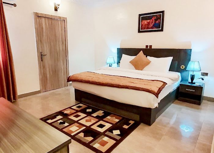 Executive Rooms 1