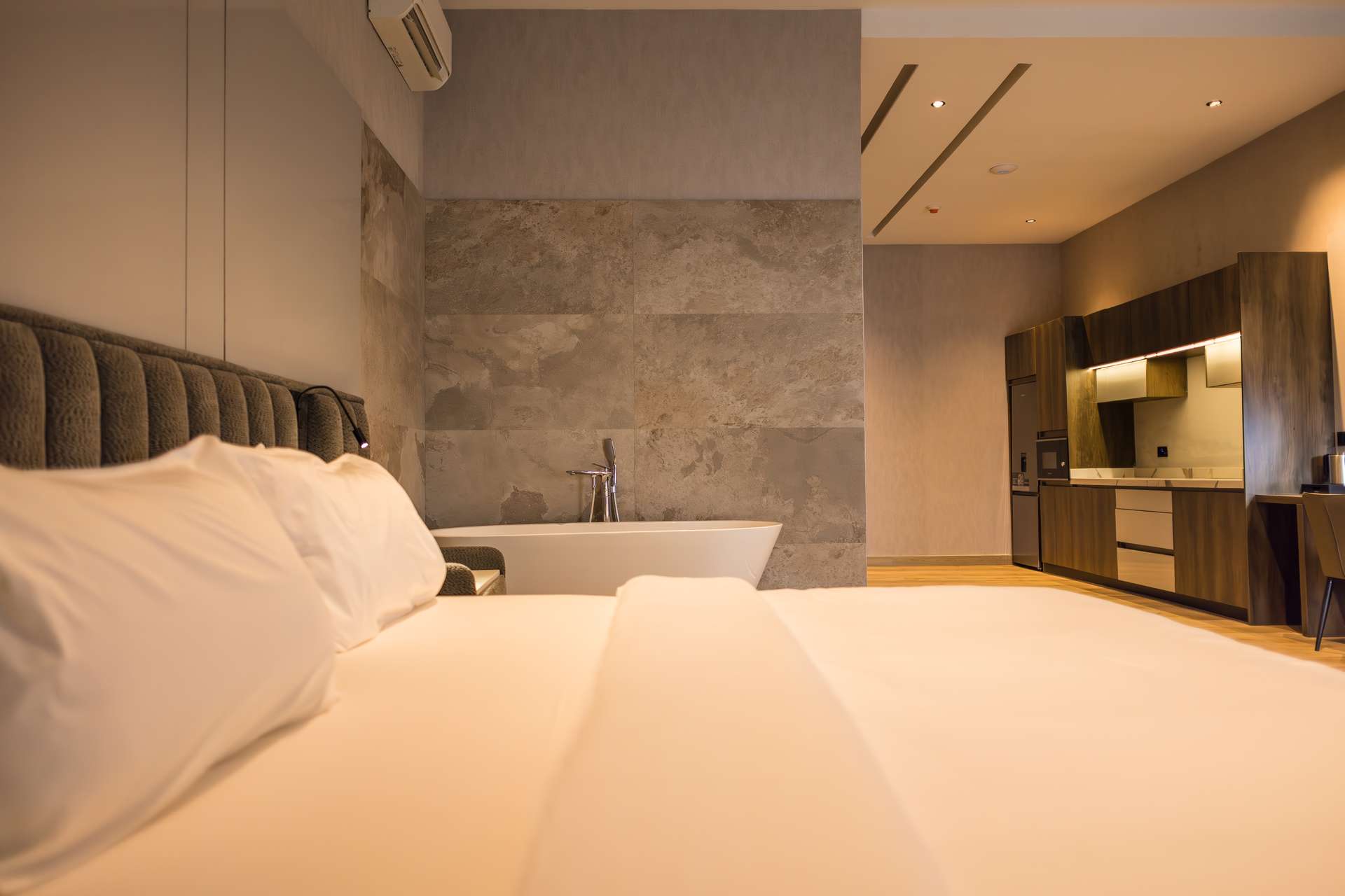 Family Suite 1