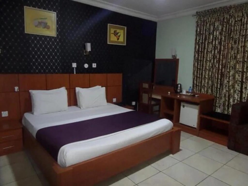 Standard Single Room 1