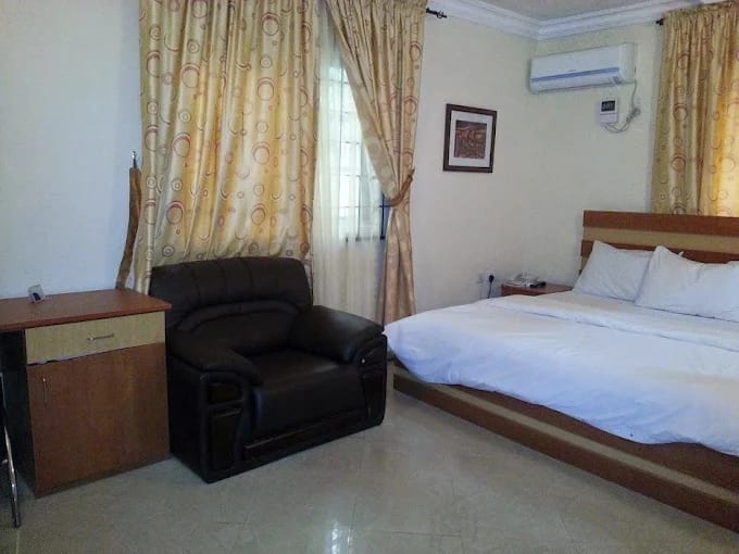 Standard Room 1