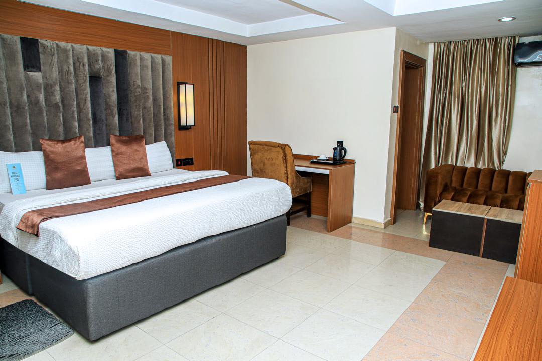 Executive Room 1