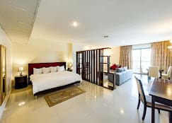 Executive Suite 1