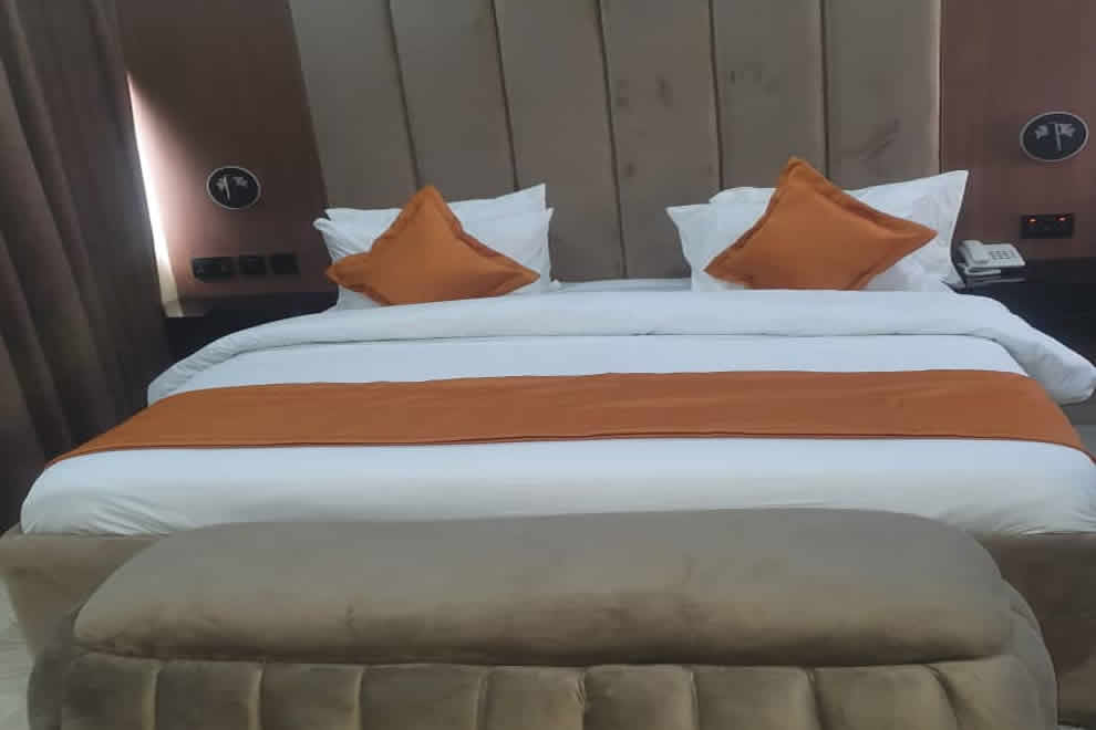 Executive Room 1
