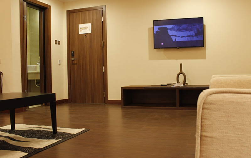 Executive Deluxe Suite 1