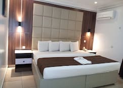 Executive Room 1
