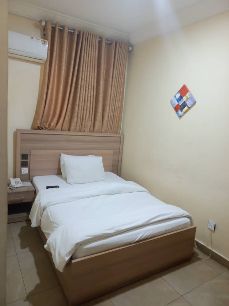 Studio Room Akure 1