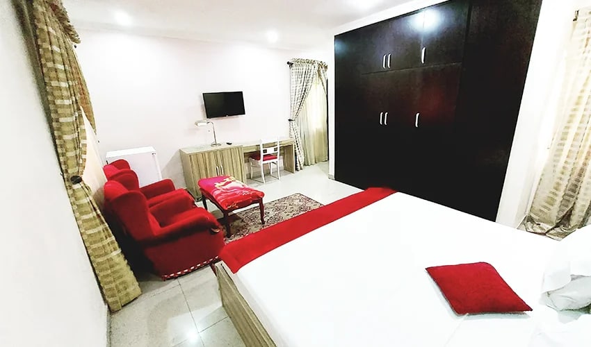 Olive 2 – Single Double Bed 1