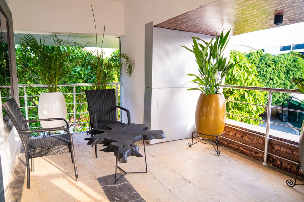 Executive Suite 1