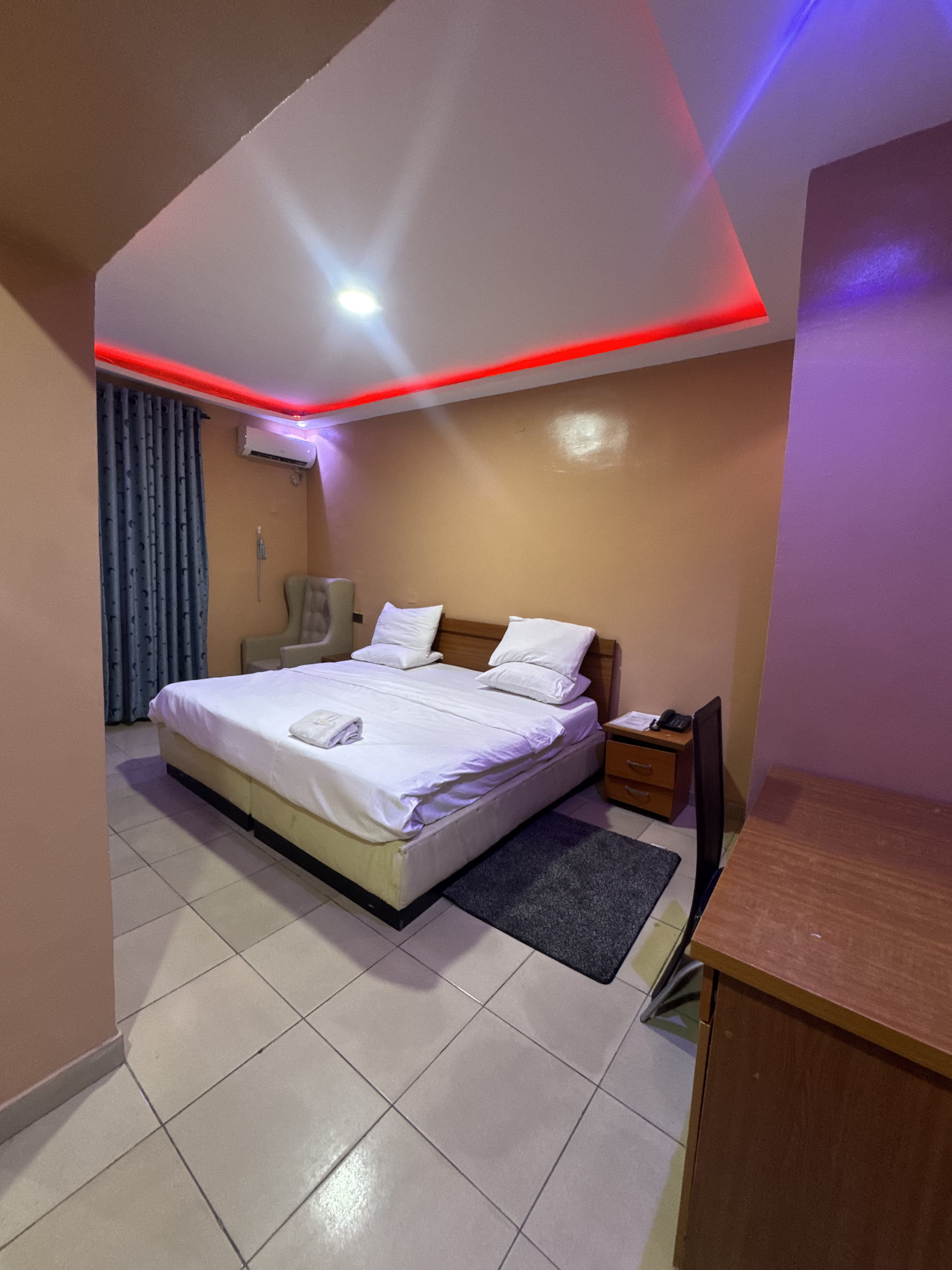 deluxe rooms 1