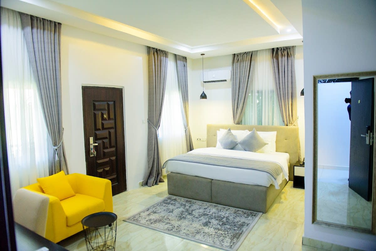 Maison Standard Room (Pool View) 1