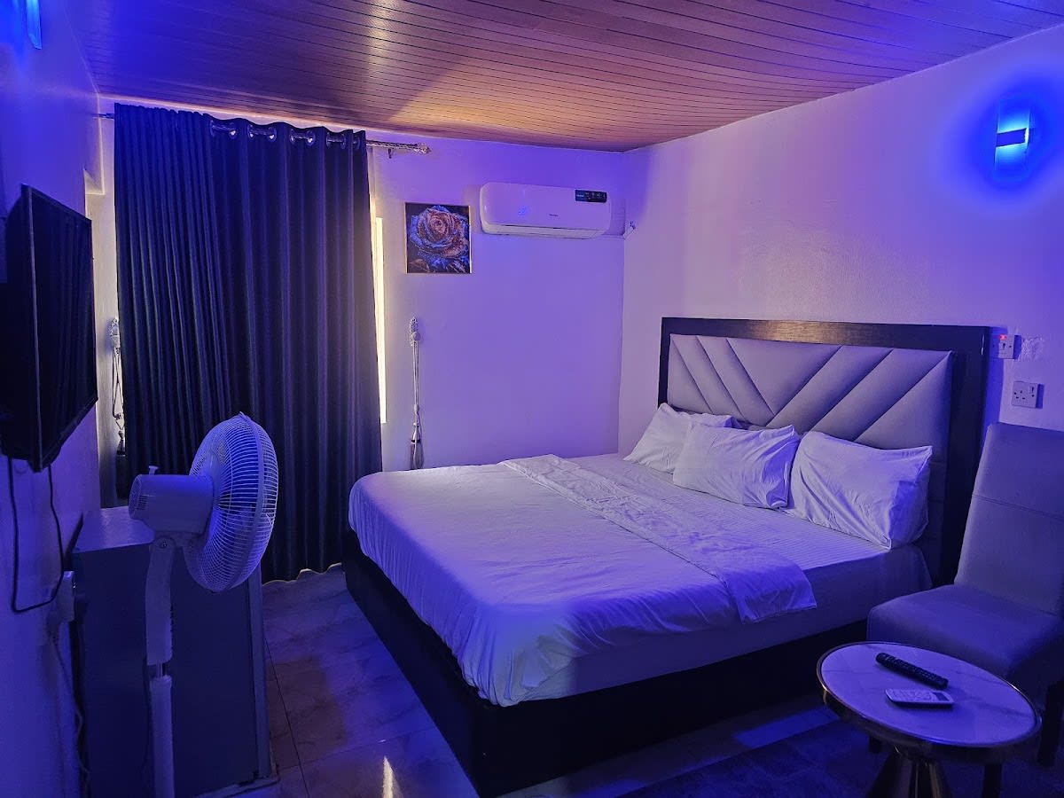 Executive Room 1