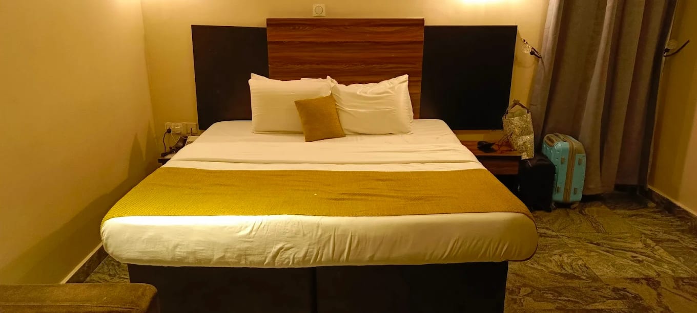 Deluxe Double Room 1