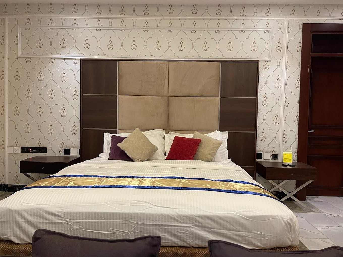 Deluxe Double Room 1