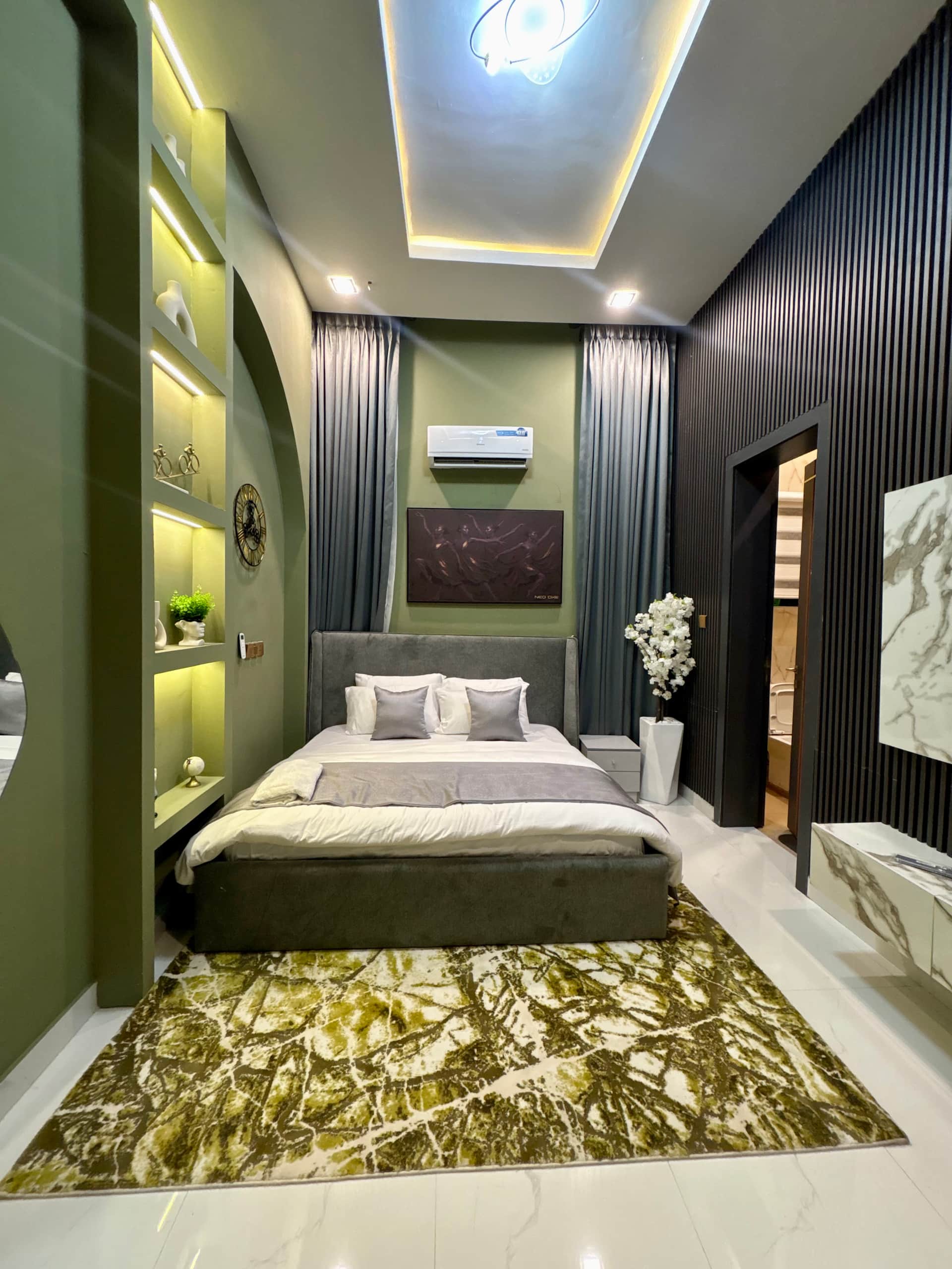 Oloye Suite - Double Room 1