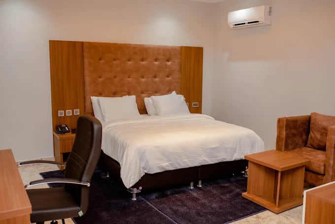Executive Room 1