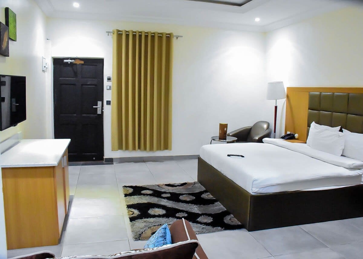 Deluxe  Room 1