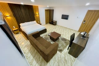 Executive Rooms 1