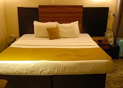 Deluxe Double Room 1