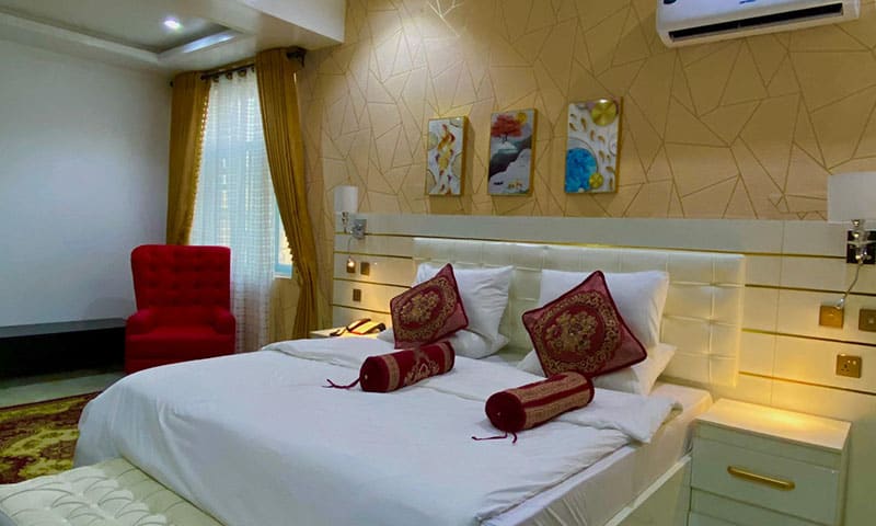 Executive Rooms 1