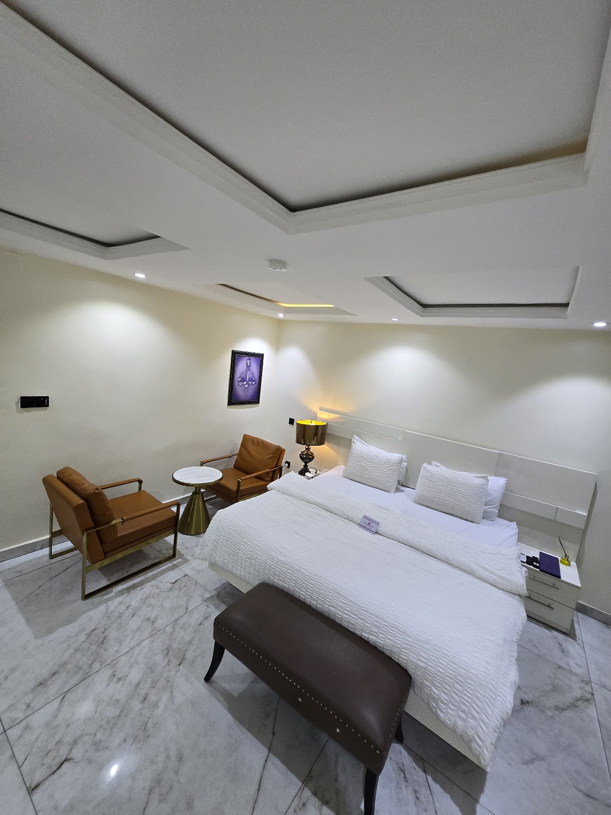 One Bedroom 1