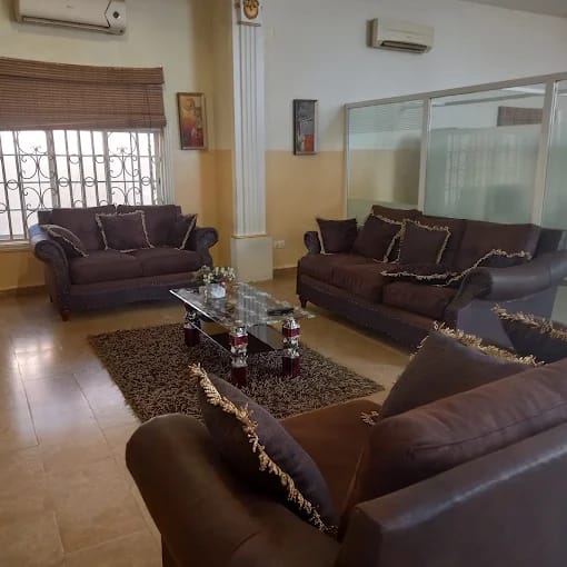 Executive Luxury 1